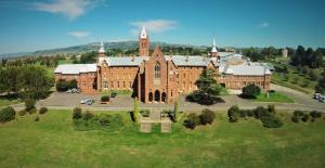 Loodusmaastik puhkemaja lähedal