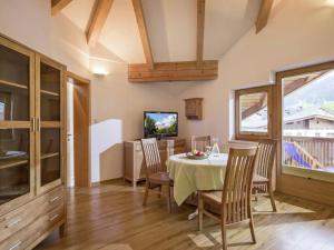 Μπαλκόνι ή βεράντα στο Apartment in Kaltenbach near Ski Lift