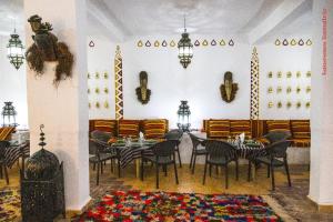 Posezení v ubytování Hotel Riad Sahara Activity