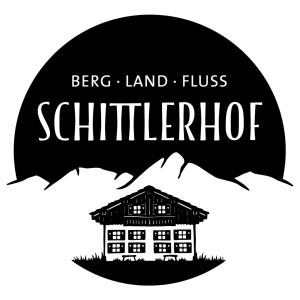 een huis in de bergen met de woorden bene land trusts schultz bij Schittlerhof in Fischen