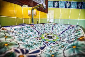 Bilik mandi di Penta Apartments