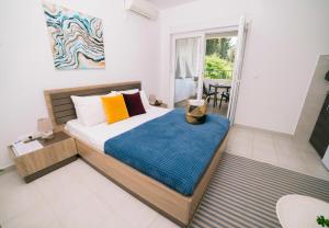 Ένα ή περισσότερα κρεβάτια σε δωμάτιο στο Apartments Lungo Mare Ulcinj