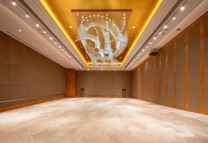 תמונה מהגלריה של Wingtech Hotel בHuangshi