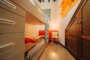 A bed or beds in a room at Apartamentos Stetic