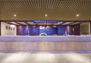 Vstupní hala nebo recepce v ubytování Hotel Samokov
