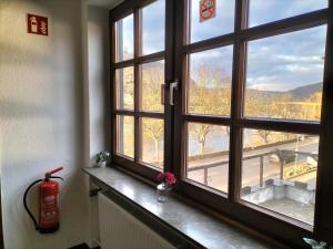 Nespecifikovaný výhled na hory nebo výhled na hory při pohledu z hotelu