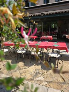 Restaurace v ubytování Auberge les Aromes