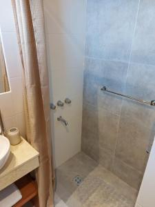 Ένα μπάνιο στο La Morada Rentals & Studio 44 - Parking privado con costo - +28 φωτογραφίες