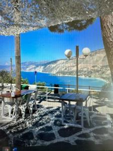 Photo de la galerie de l'établissement Villa Zola with Views, à Zóla