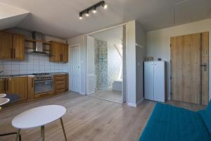 A kitchen or kitchenette at Bianka I Liam