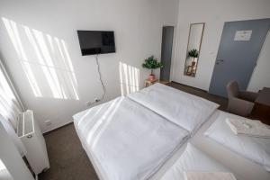 Letto o letti in una camera di Hotel u Budvaru