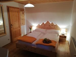 Postel nebo postele na pokoji v ubytování Hotel Stoichart