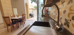 Χώρος καθιστικού στο Dar Tan-Nanniet - House of Character with Private Pool +26 φωτογραφίες