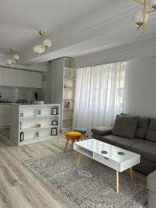 Gallery image of Cozi white apartament in Voluntari
