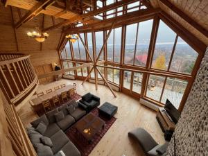 Posezení v ubytování Carpathian Log Home