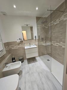 Ένα μπάνιο στο RESIDENZA del SOLE