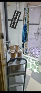 Koupelna v ubytování Monteurzimmer Lollar