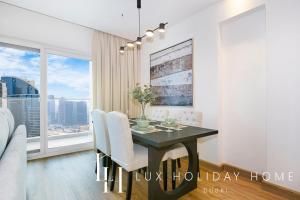 Photo de la galerie de l'établissement LUX The Bonnington JLT Suite, à Dubaï