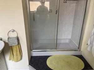 Ένα μπάνιο στο Lexington Place