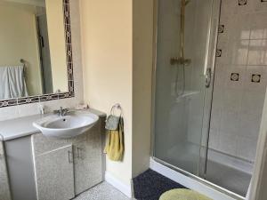 Ένα μπάνιο στο Lexington Place