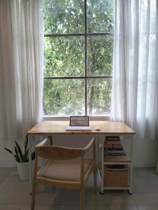 Galeriebild der Unterkunft Seminyak Beach Tropical Hideaway Apartment in Seminyak