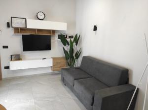 Et tv og/eller underholdning på Nap'poggio appartment