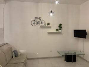TV a/nebo společenská místnost v ubytování Casa Balai