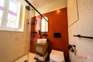 Vannituba majutusasutuses Stuart Rooms by Zzzing