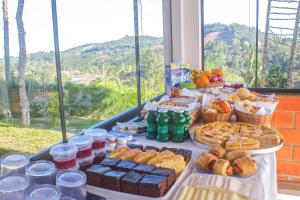 Makanan di atau berdekatan inn ini