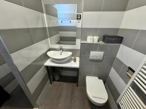 Koupelna v ubytování Nomad Hostel