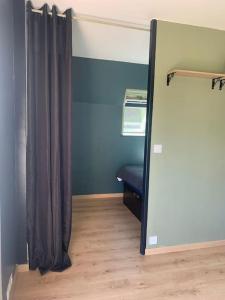 Fotografie z fotogalerie ubytování Appartement avec balcon plein sud, bord de mer v destinaci Saint-Aubin-sur-Mer