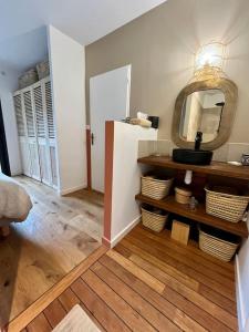 Gallery image of Villa vue lac in Lacanau