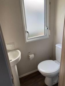 Foto dalla galleria di Arne View - Rockley Park a Hamworthy