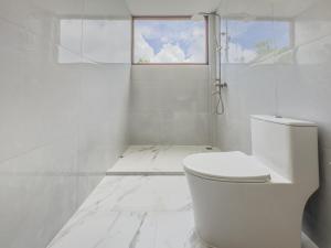 Koupelna v ubytování Lagoon Villa Maldives