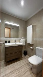 Koupelna v ubytování Fantástico apartamento en BENIDORM
