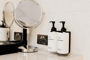 A cozinha ou cozinha compacta de InterContinental Wellington by IHG