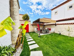 Zahrada ubytování Alaçatı Köyiçi Agrilia House