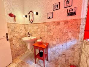 Koupelna v ubytování Alaçatı Köyiçi Agrilia House