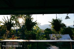 תמונה מהגלריה של PhuVilla Camping בBan Bo Wi