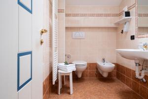 Koupelna v ubytování Berg Hotel Latemar Spitze