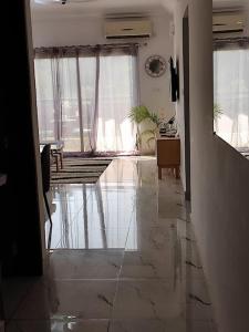 Imagine din galeria proprietății Klaman Home în San-Pédro +14 fotografii