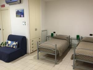 A seating area at Elicrim