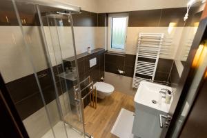 Kúpeľňa v ubytovaní Apartmány Kohoutek a Slepička v Novohradských horách