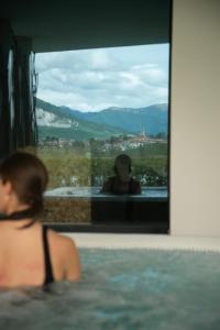 Nespecifikovaný výhled na hory nebo výhled na hory při pohledu z hotelu