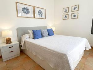 Postel nebo postele na pokoji v ubytování Casas de la Loma, Macenas Resort