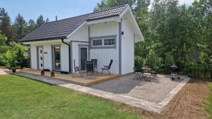 Zahrada ubytování Attefallshuset Toftahöjden 7