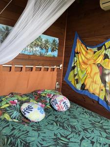 Foto sihtkohas Case-Pilote asuva majutusasutuse Studio cosy avec vue sur mer à Case-Pilote, 21 m², piscine galeriist