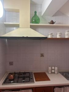 Η κουζίνα ή μικρή κουζίνα στο Dimora Lilium