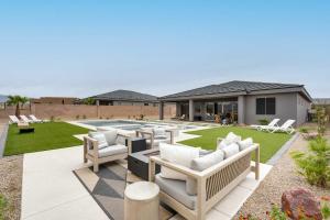 Posezení v ubytování Mesquite Vacation Home with Spacious Pool