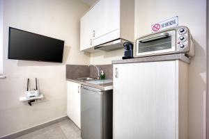 Kuchyňa alebo kuchynka v ubytovaní Bentzi...Boutique Apartment 1, Classic Double with kitchenette, 2 Guests
